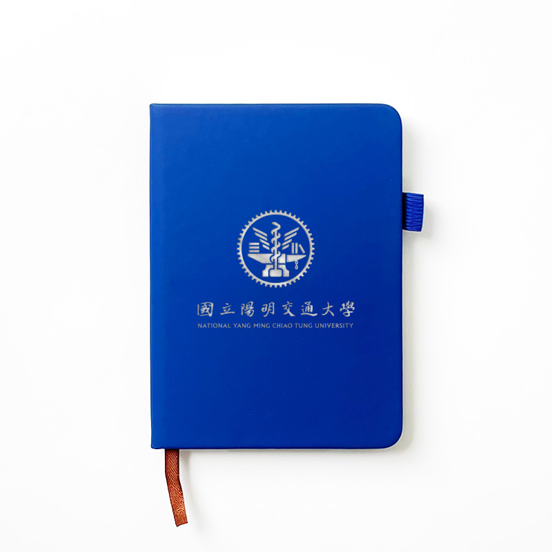 【Colaz酷樂網】NYCU溫潤質感筆記本(隨身B6)_藍／B6 Crest Notebook