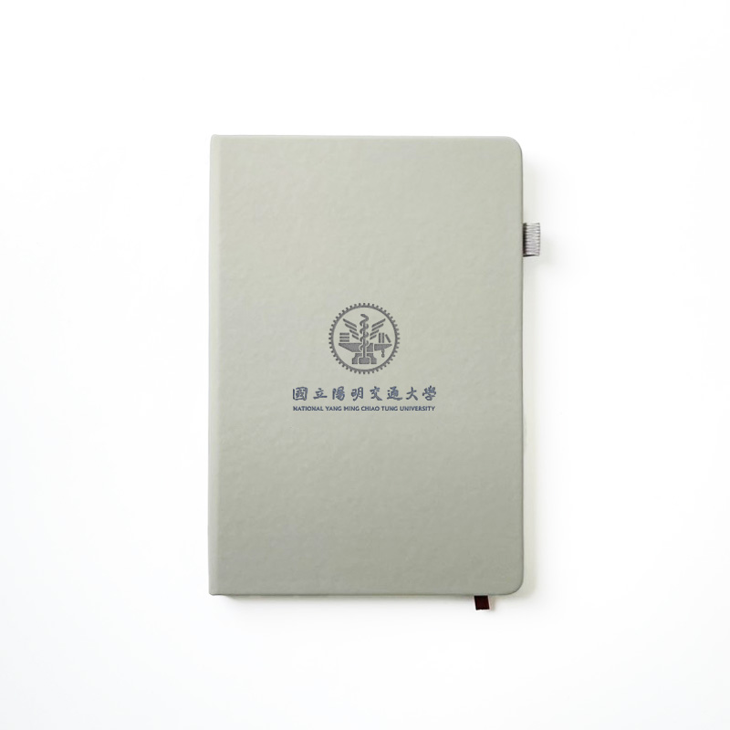【Colaz酷樂網】NYCU溫潤質感筆記本(實用A5)_灰／A5 Crest Notebook