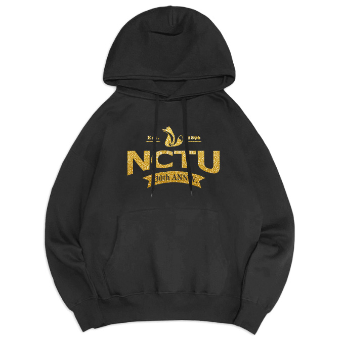 【預購至4/13，4/29陸續出貨】NCTU金耀130週年落肩帽T_金典黑