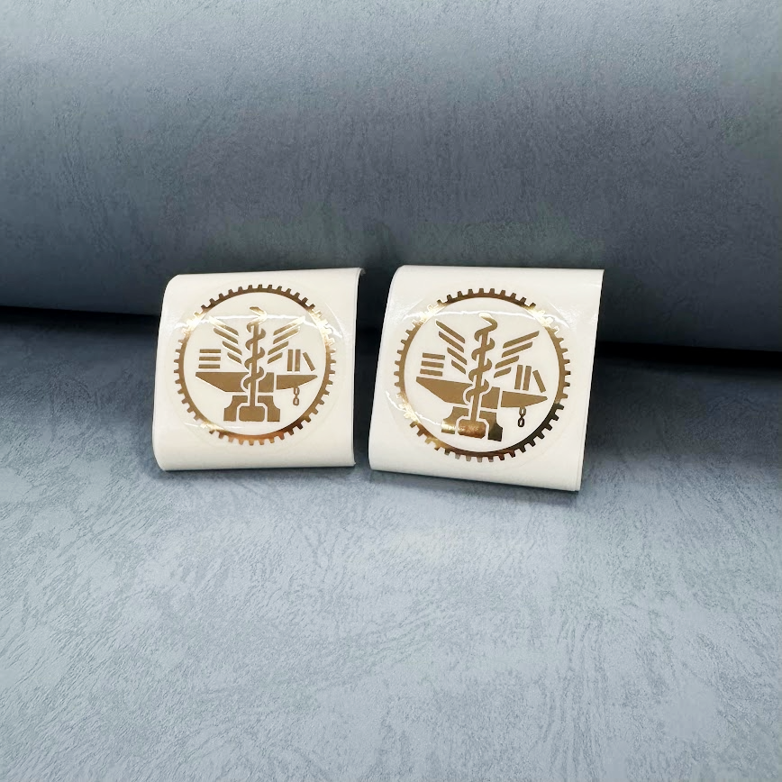 【麗文校園書局】NYCU 圓形透明燙金校徽貼紙_NYCU Stickers